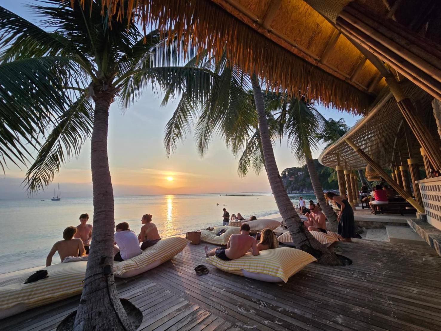 Cocohut Beach Resort Koh Phangan Haad Rin Eksteriør billede
